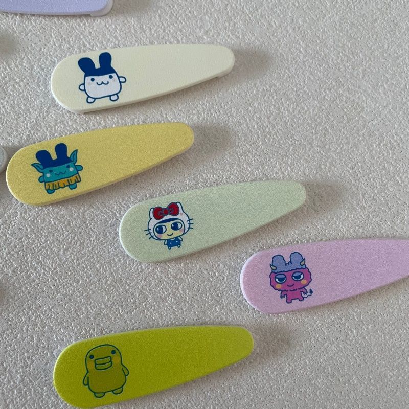 Urocze kreskówkowe Tamagotchi, – Cosplay Floating Prop recenzja i cena